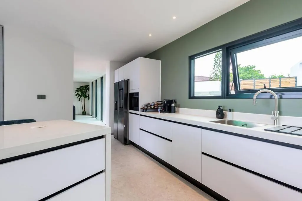 Villa Sea View Luxury Willemstad