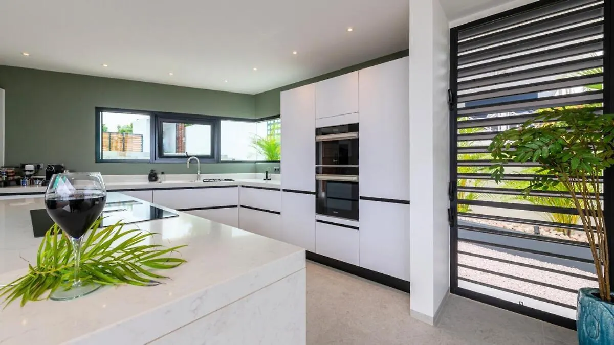 Villa Sea View Luxury Willemstad